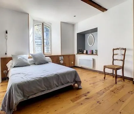 De Montagne « les Pivoines » A בית נופש *